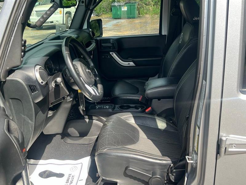 Jeep Wrangler Unlimited 4WD 4dr Freedom Edition *Ltd Avail* 2015