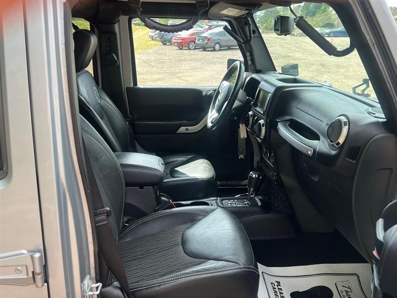 Jeep Wrangler Unlimited 4WD 4dr Freedom Edition *Ltd Avail* 2015