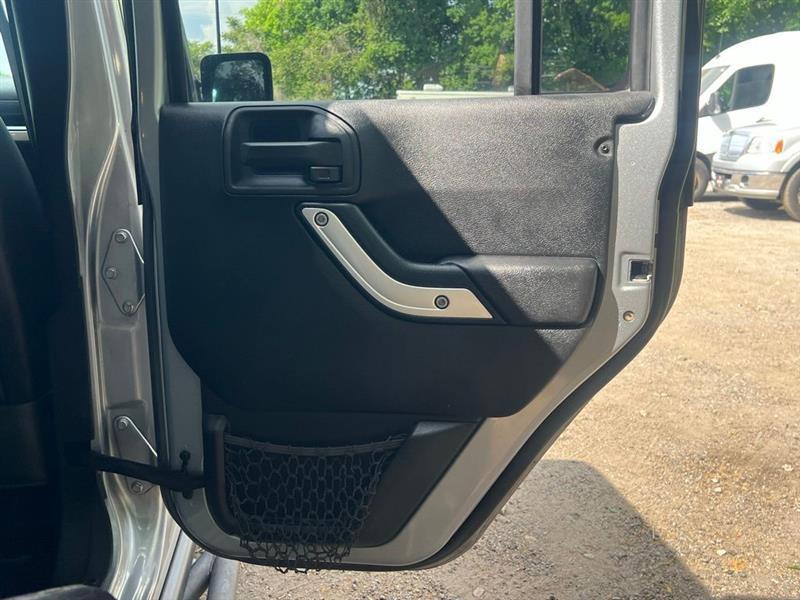 Jeep Wrangler Unlimited 4WD 4dr Freedom Edition *Ltd Avail* 2015