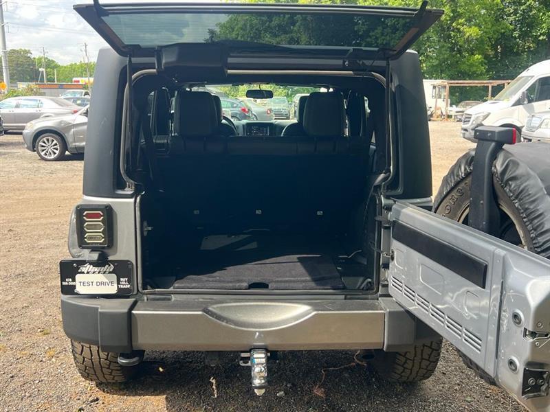 Jeep Wrangler Unlimited 4WD 4dr Freedom Edition *Ltd Avail* 2015