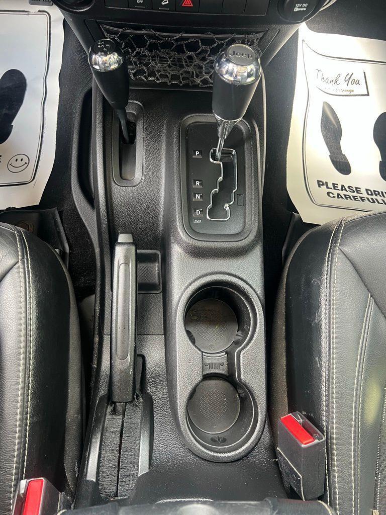 Jeep Wrangler Unlimited 4WD 4dr Freedom Edition *Ltd Avail* 2015