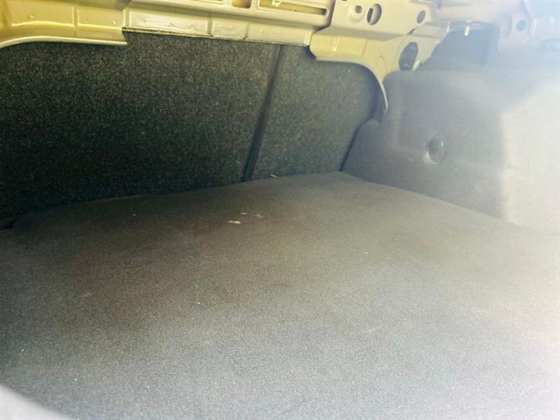 Ford Focus SE Sedan 2017