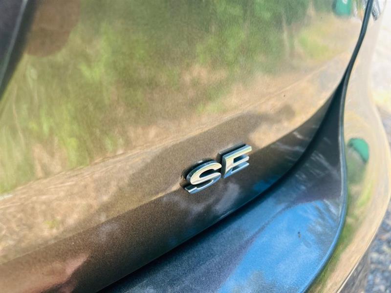 Ford Focus SE Sedan 2017