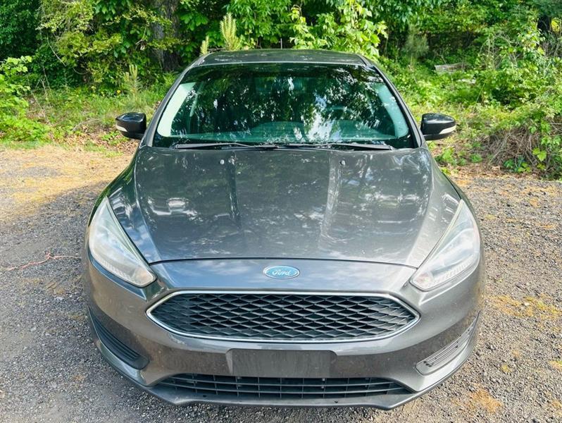 Ford Focus SE Sedan 2017