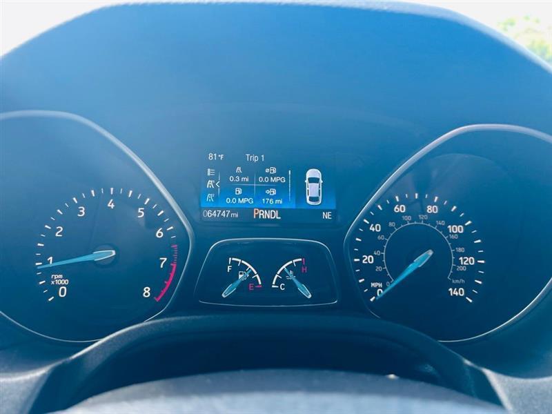 Ford Focus SE Sedan 2017