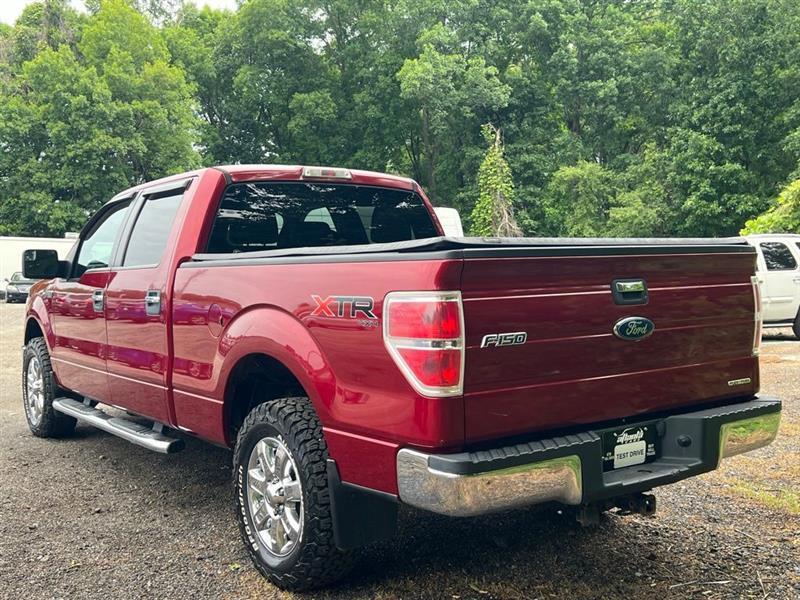 Ford F-150 4WD SuperCrew 145" XLT 2014