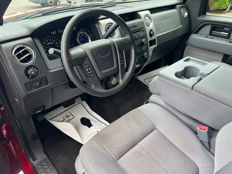 Ford F-150 4WD SuperCrew 145" XLT 2014