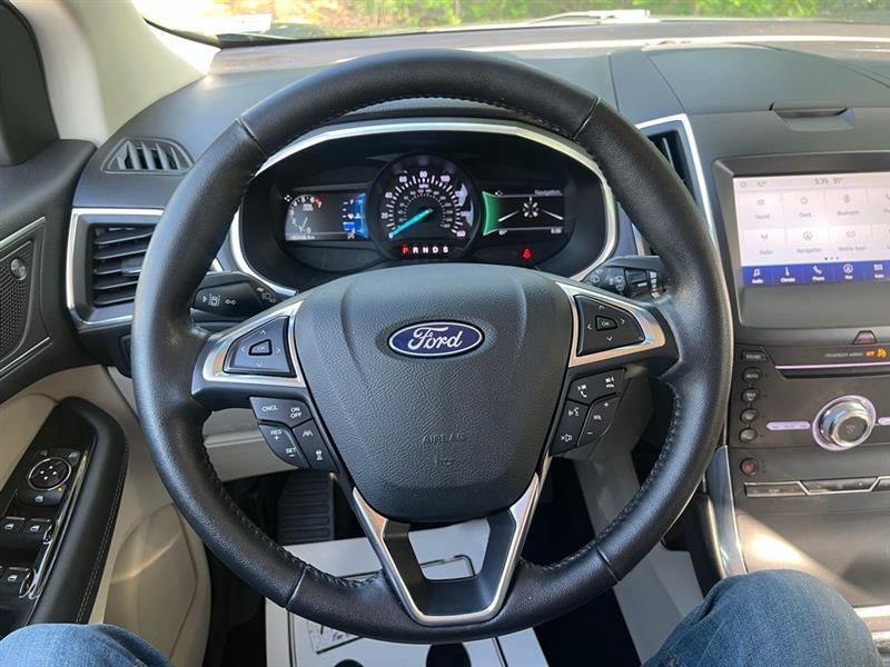 Ford Edge Titanium FWD 2019