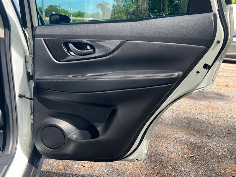 Nissan Rogue FWD S 2020