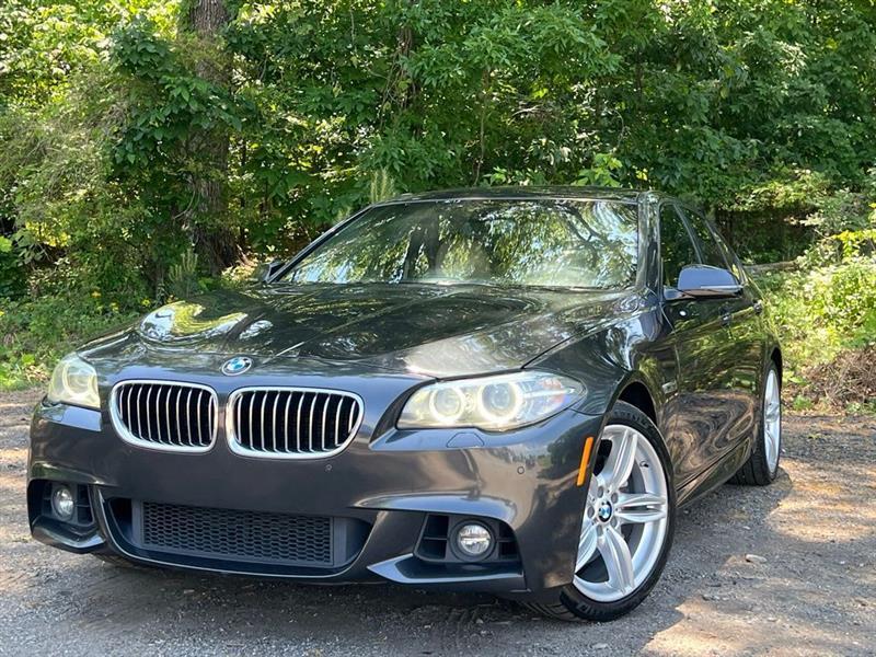 BMW 5 Series 4dr Sdn 535i RWD 2014