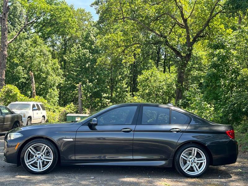 BMW 5 Series 4dr Sdn 535i RWD 2014