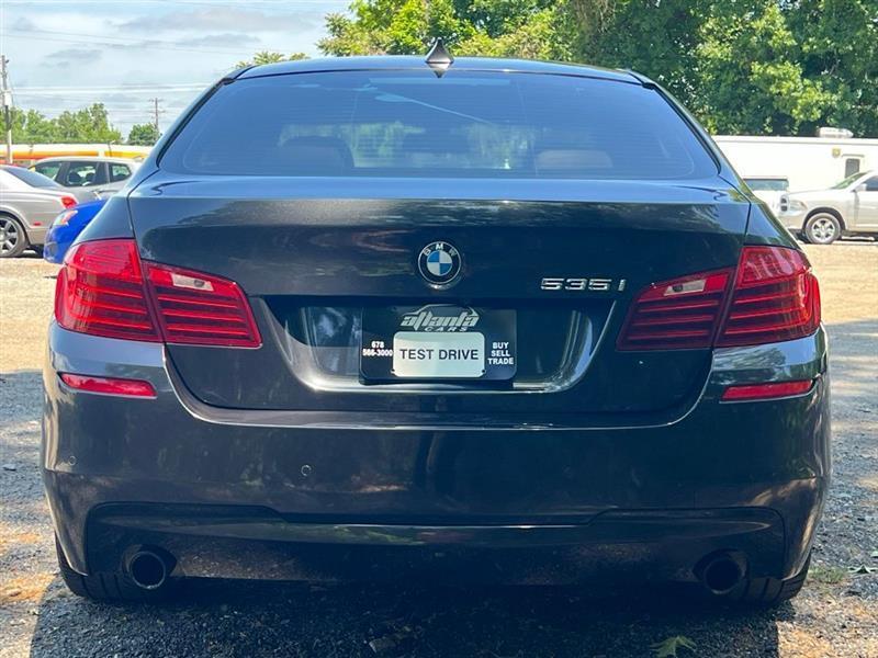 BMW 5 Series 4dr Sdn 535i RWD 2014