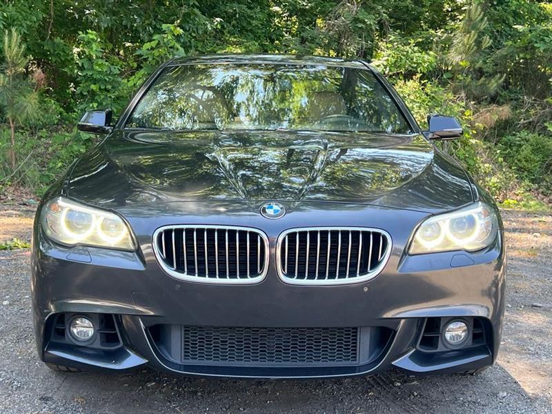 BMW 5 Series 4dr Sdn 535i RWD 2014