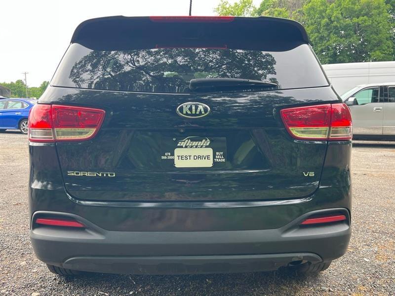 Kia Sorento FWD 4dr 3.3L LX 2016