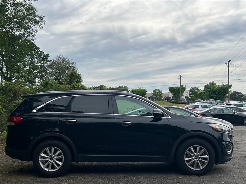 Kia Sorento FWD 4dr 3.3L LX 2016