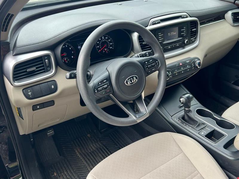 Kia Sorento FWD 4dr 3.3L LX 2016