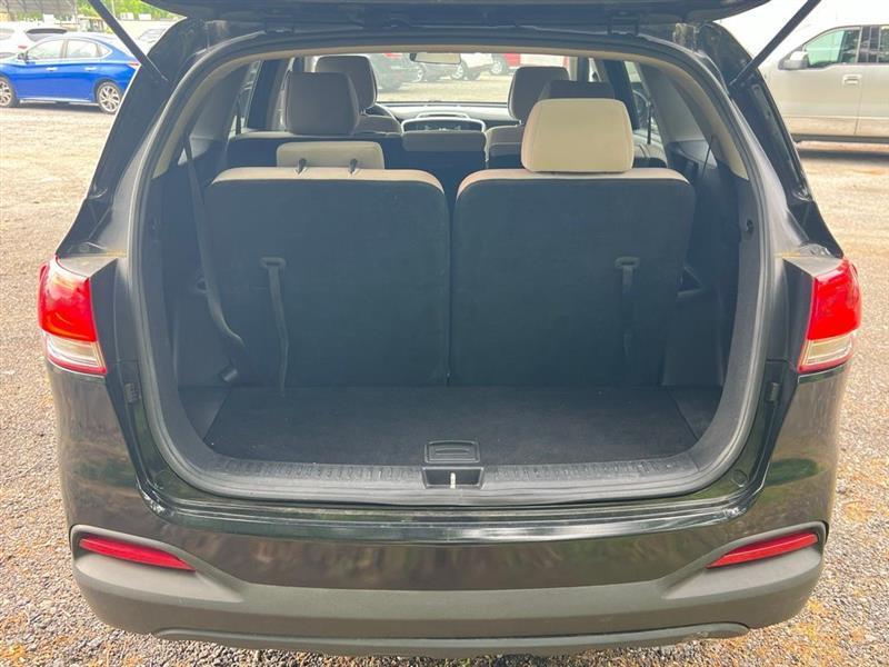 Kia Sorento FWD 4dr 3.3L LX 2016