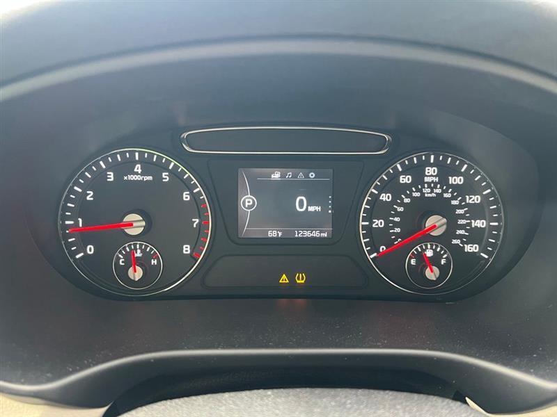 Kia Sorento FWD 4dr 3.3L LX 2016
