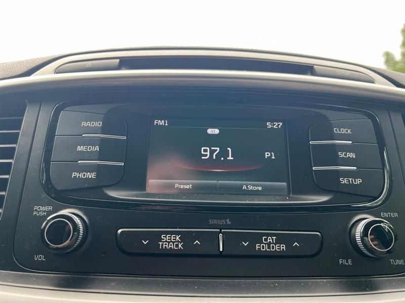Kia Sorento FWD 4dr 3.3L LX 2016