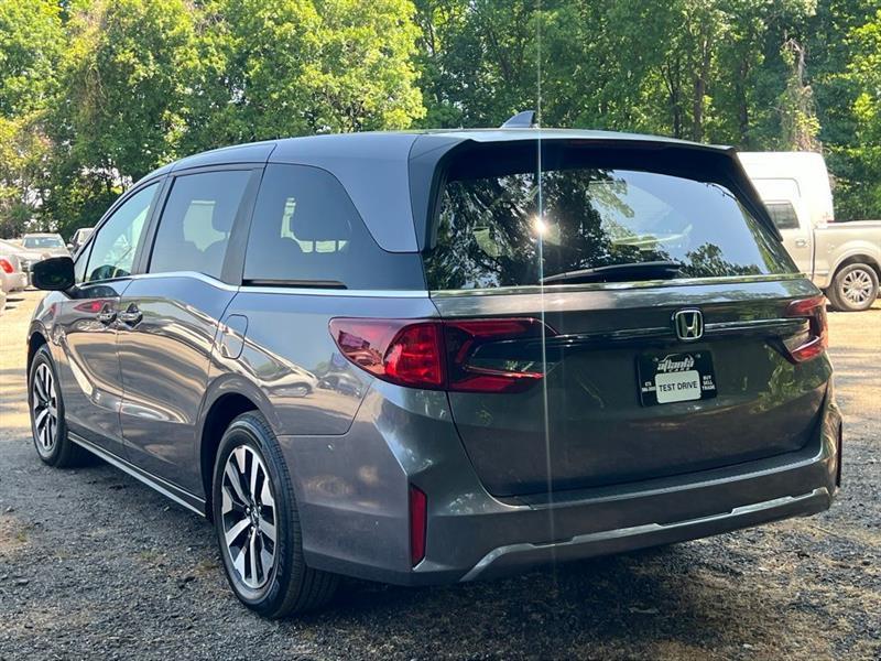 Honda Odyssey EX-L Auto 2025