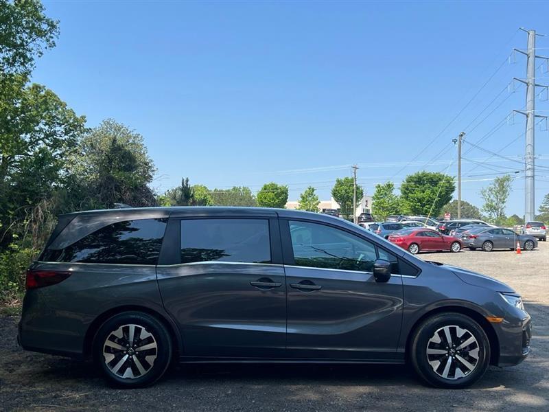 Honda Odyssey EX-L Auto 2025