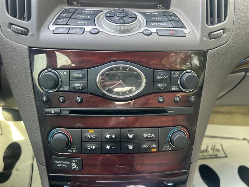 Infiniti Q60 Convertible 2dr 2014