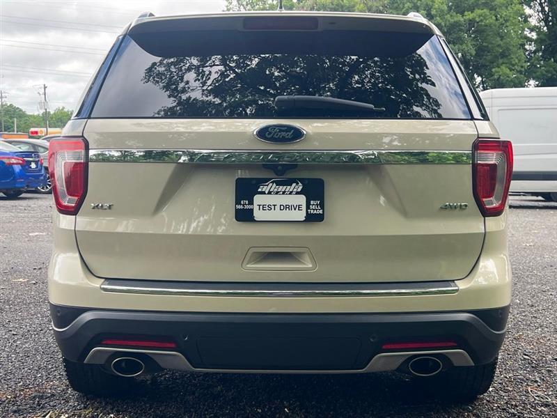 Ford Explorer XLT 4WD 2018