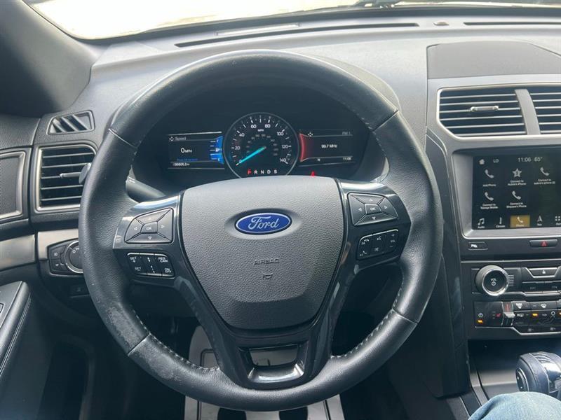 Ford Explorer XLT 4WD 2018