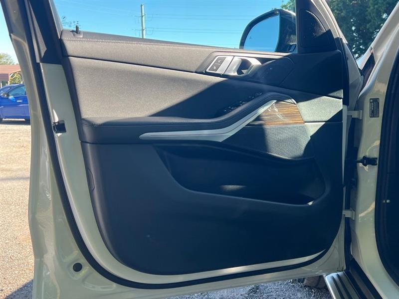 BMW X5 sDrive40i Sports Activity Vehicle 2020