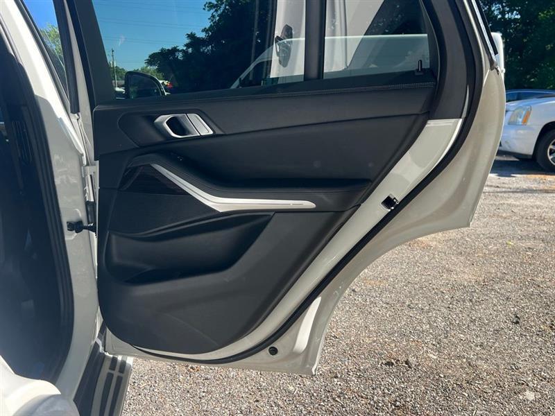 BMW X5 sDrive40i Sports Activity Vehicle 2020