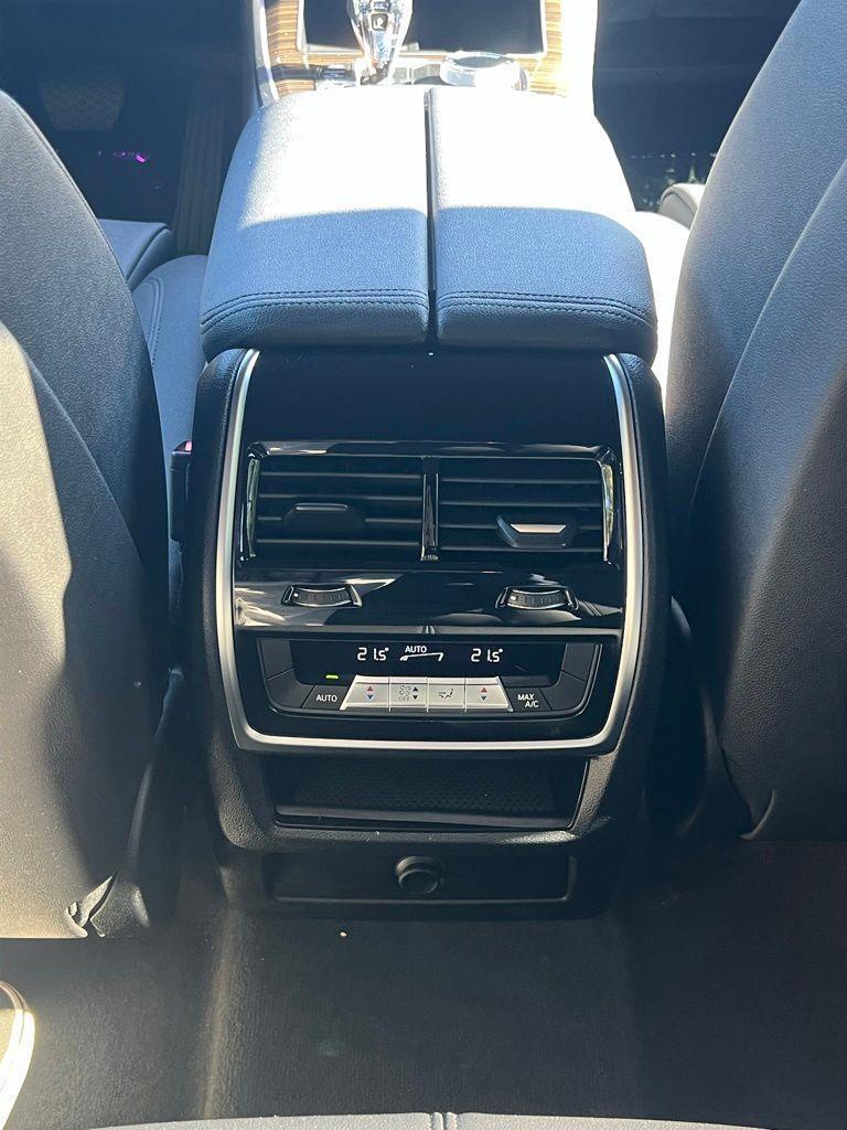 BMW X5 sDrive40i Sports Activity Vehicle 2020