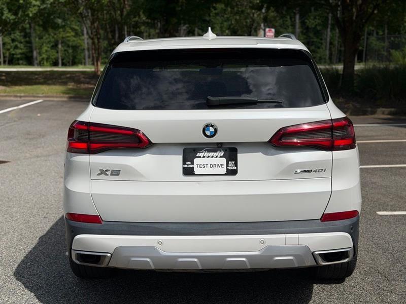 BMW X5 sDrive40i Sports Activity Vehicle 2020