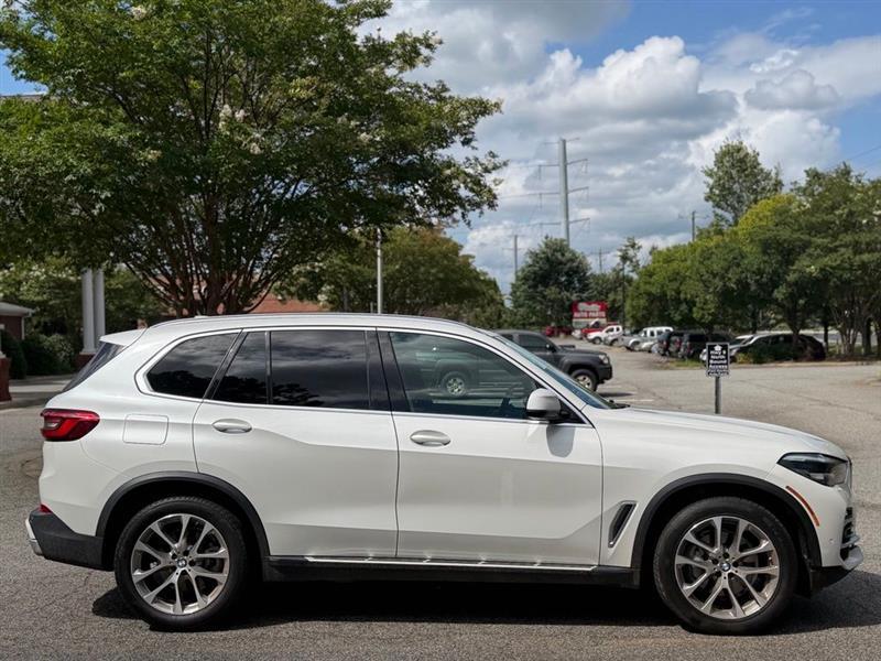 BMW X5 sDrive40i Sports Activity Vehicle 2020