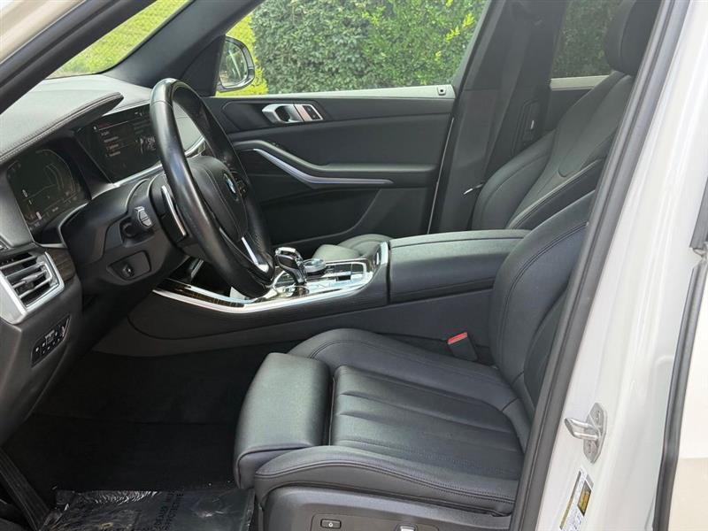 BMW X5 sDrive40i Sports Activity Vehicle 2020