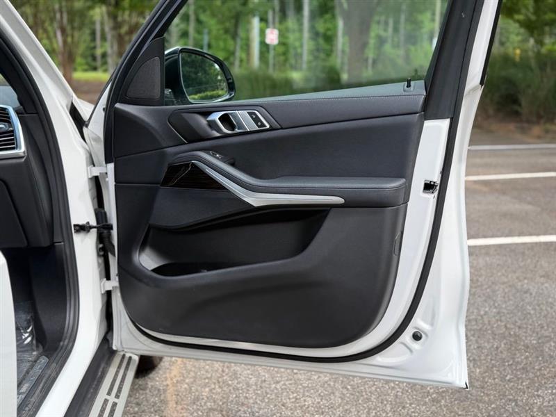 BMW X5 sDrive40i Sports Activity Vehicle 2020
