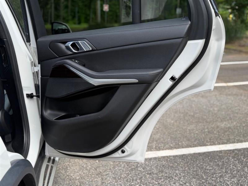 BMW X5 sDrive40i Sports Activity Vehicle 2020