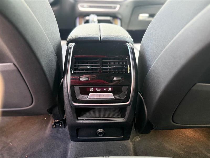 BMW X5 sDrive40i Sports Activity Vehicle 2020