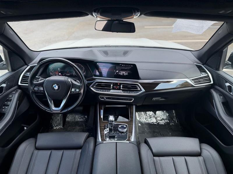 BMW X5 sDrive40i Sports Activity Vehicle 2020