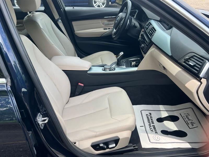 BMW 3 Series 4dr Sdn 340i xDrive AWD 2016