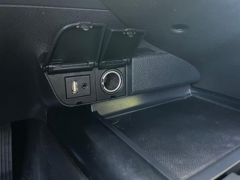 Toyota Camry XLE Auto (Natl) 2019