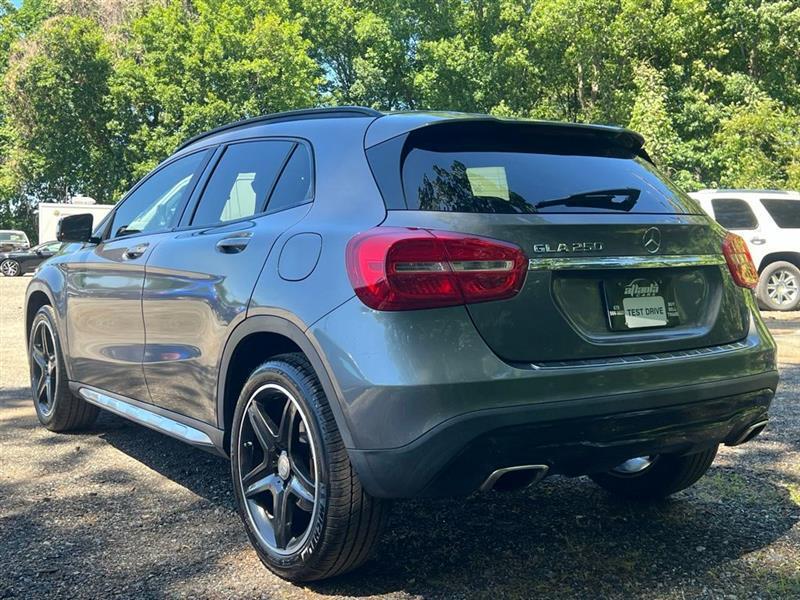 Mercedes-Benz GLA GLA 250 SUV 2017