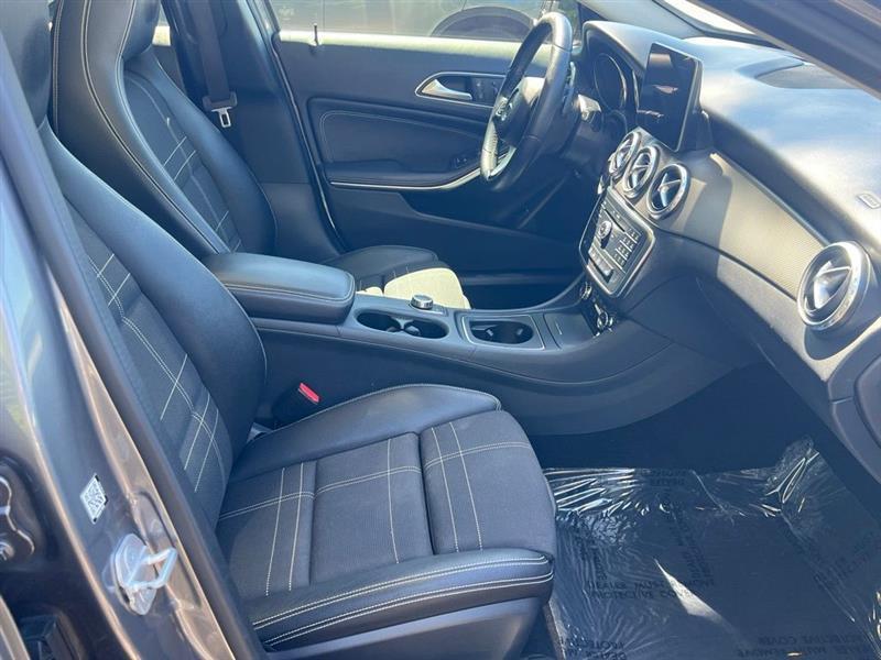 Mercedes-Benz GLA GLA 250 SUV 2017