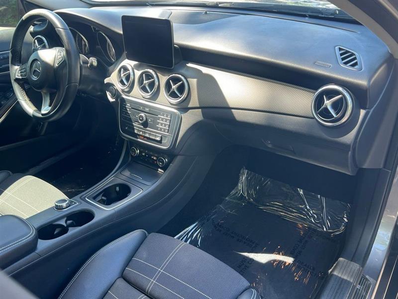 Mercedes-Benz GLA GLA 250 SUV 2017