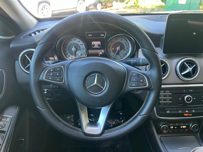 Mercedes-Benz GLA GLA 250 SUV 2017