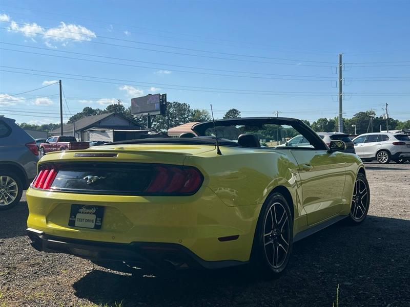 Ford Mustang EcoBoost Convertible 2021