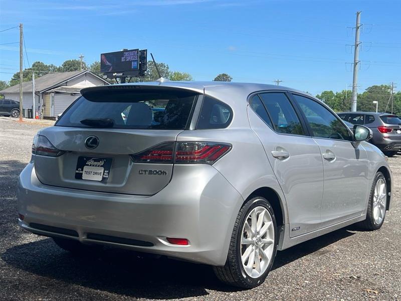 Lexus CT 200h FWD 4dr Hybrid 2011