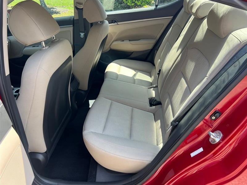 Hyundai Elantra SE 2.0L Auto (Ulsan Plant) 2017