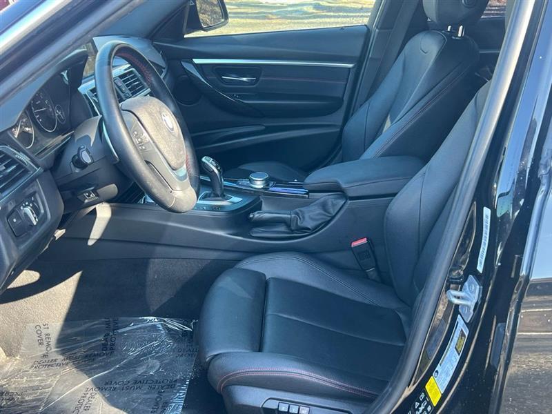 BMW 3 Series 330i xDrive Sedan 2018
