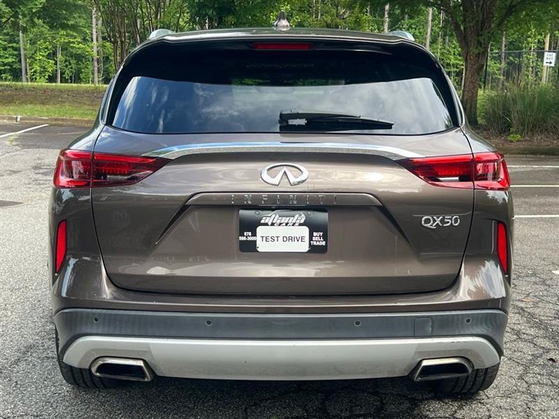 Infiniti QX50 ESSENTIAL FWD 2019