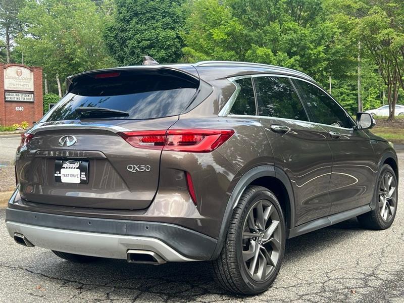 Infiniti QX50 ESSENTIAL FWD 2019